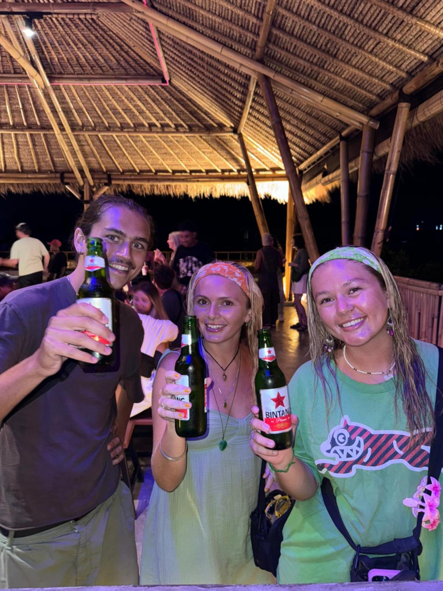 Canggu Central Hostel Εξωτερικό φωτογραφία