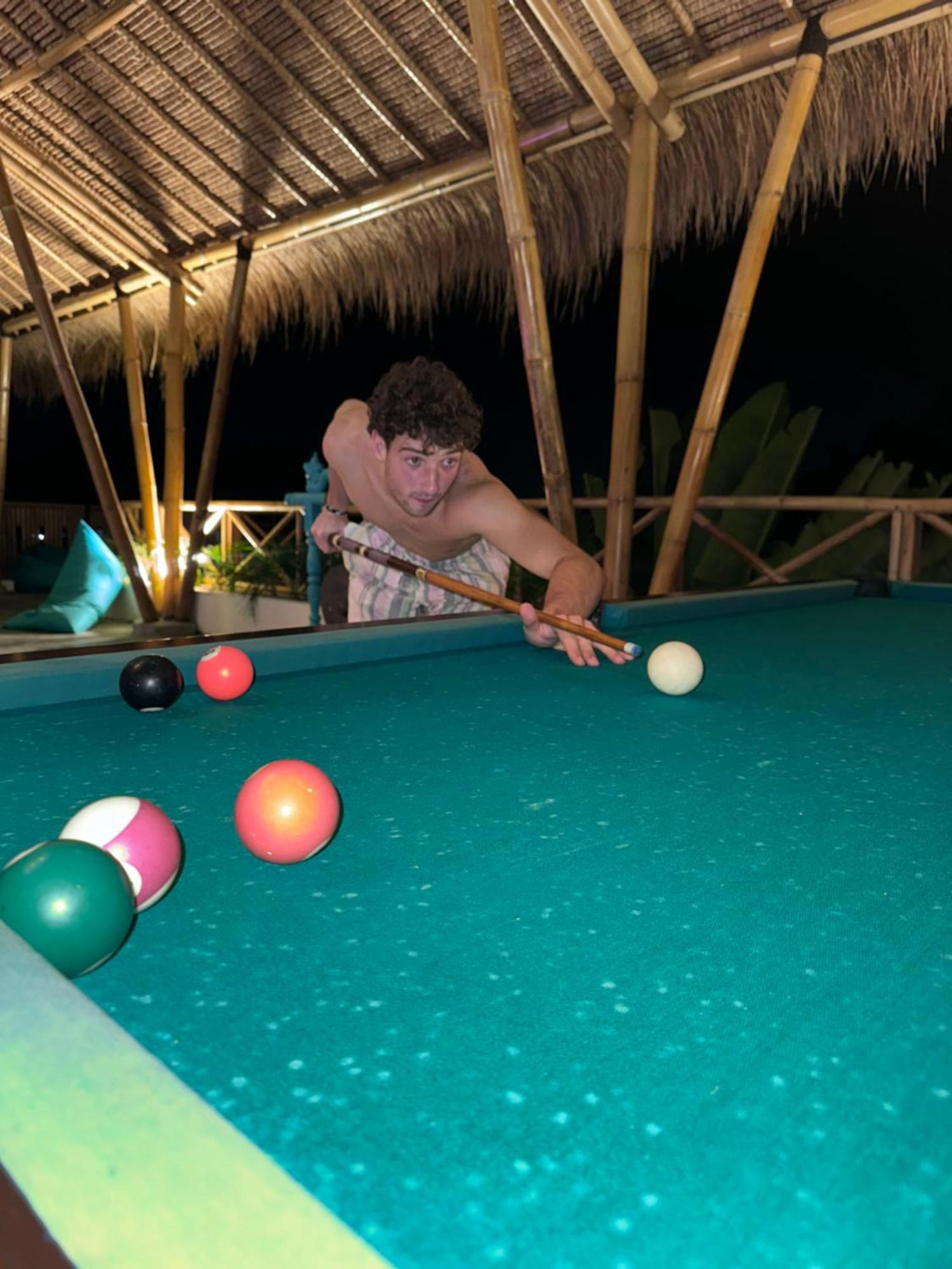 Canggu Central Hostel Εξωτερικό φωτογραφία