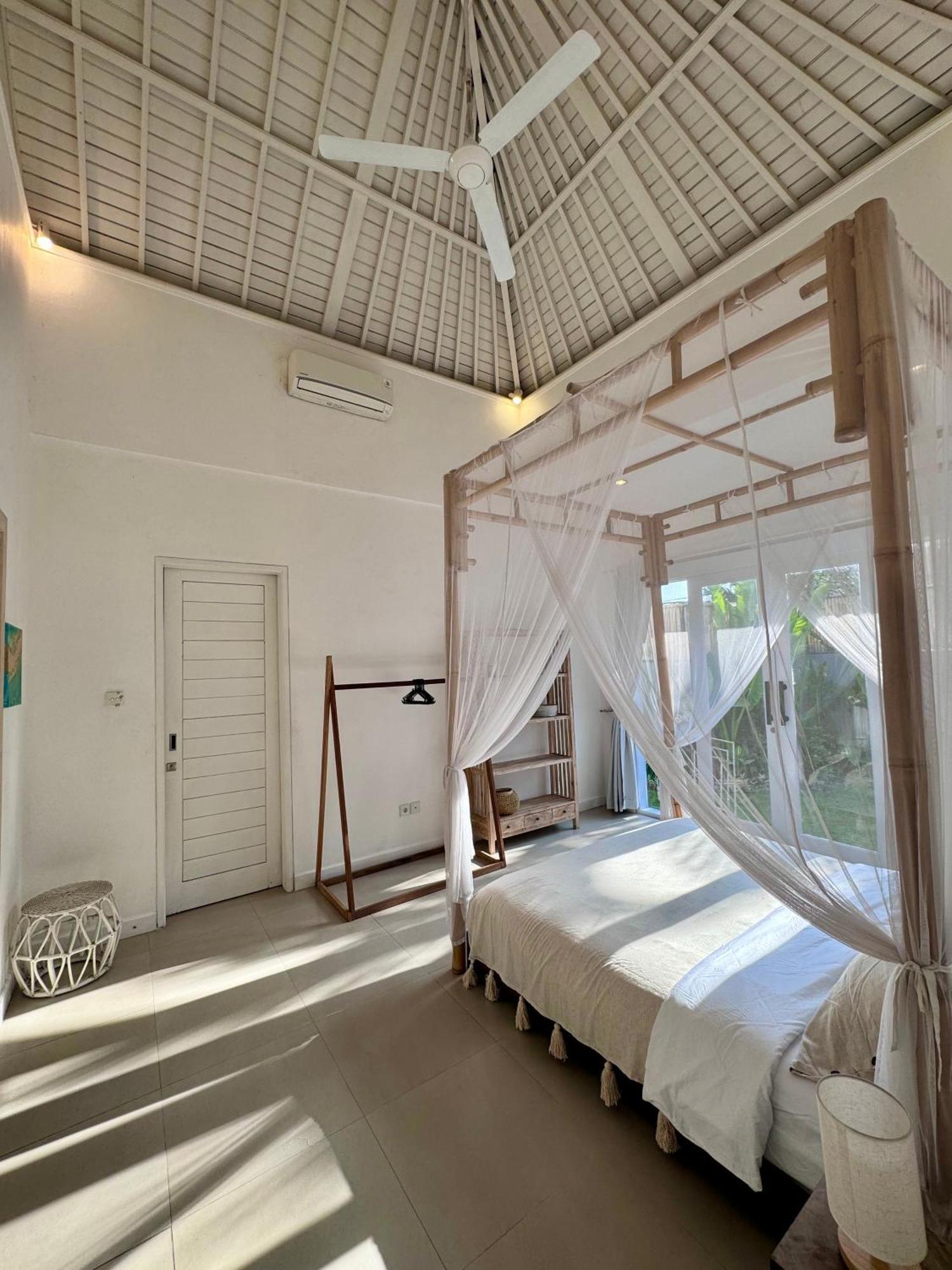 Canggu Central Hostel Εξωτερικό φωτογραφία